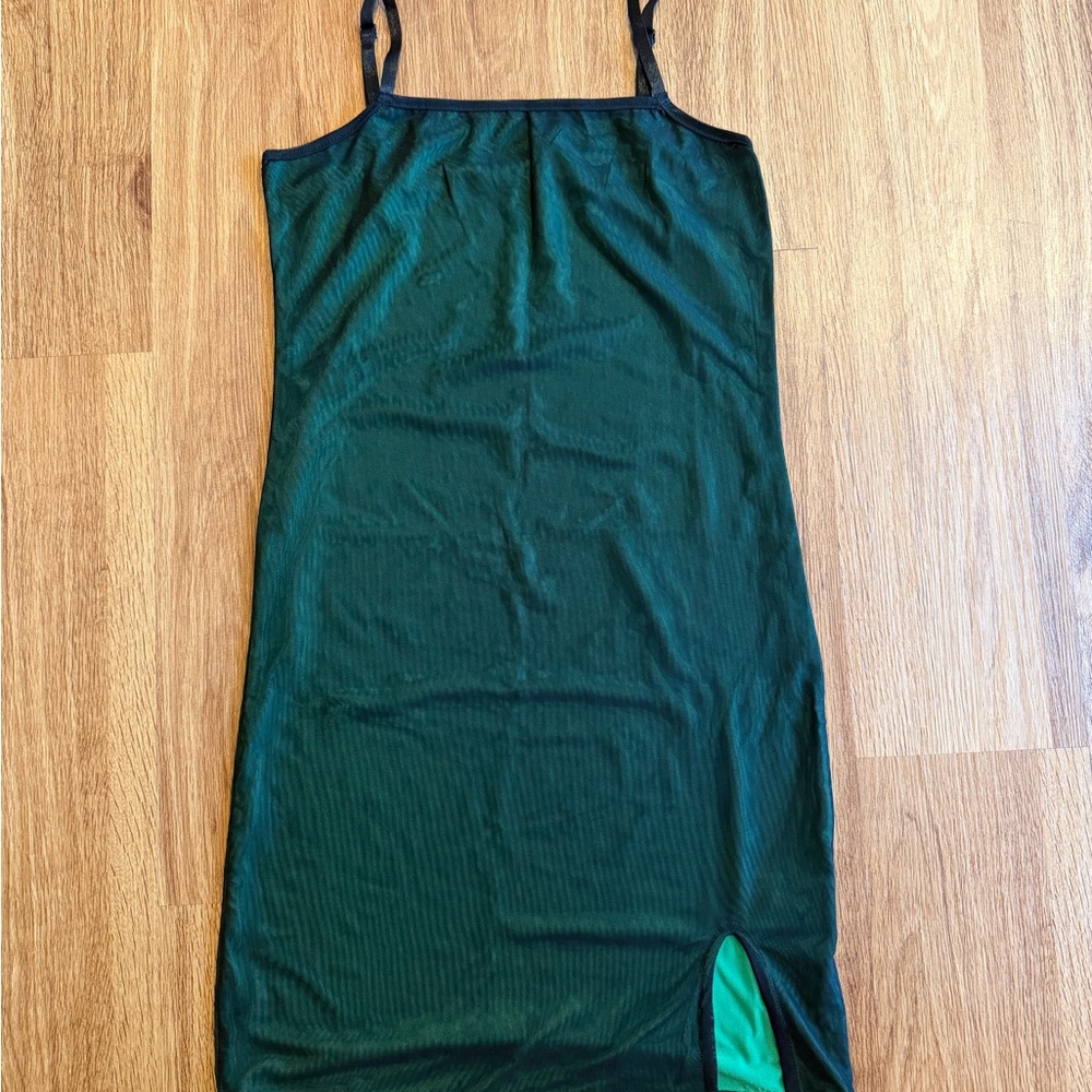 Green Sleeveless Midi Dress
